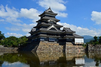 เที่ยวญี่ปุ่นที่ปราสาทอีกา Matsumoto Castle